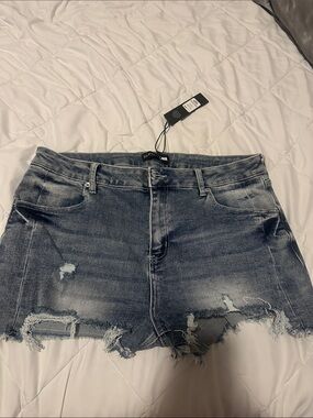 Fashion Nova Distressed Blue Denim Jean Shorts